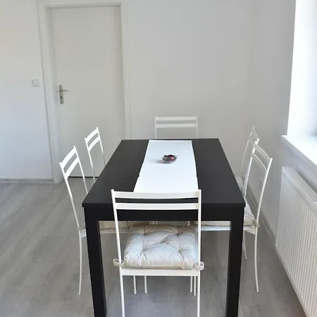 Apartmán U Letiste Pardubice